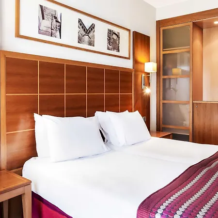 Hotel Exe Adelfas