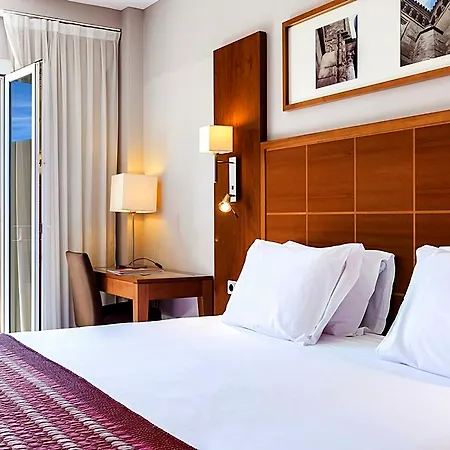 Hotel Exe Adelfas 4*