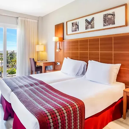 Hotel Exe Adelfas